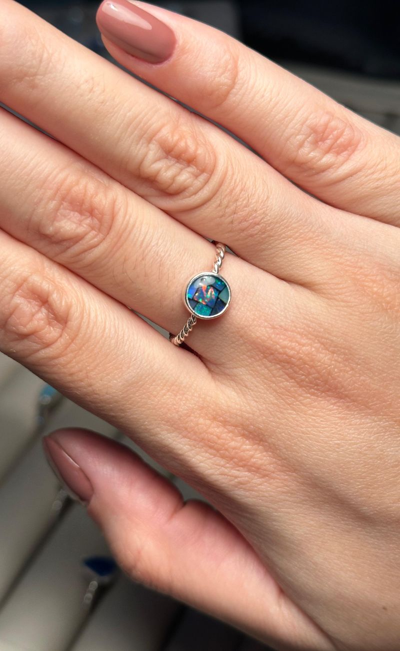 Anel fio tordido prata 950 e opala