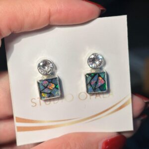 Brincos-fixos-em-prata-950-mosaico-de-opala-natural-zirconia